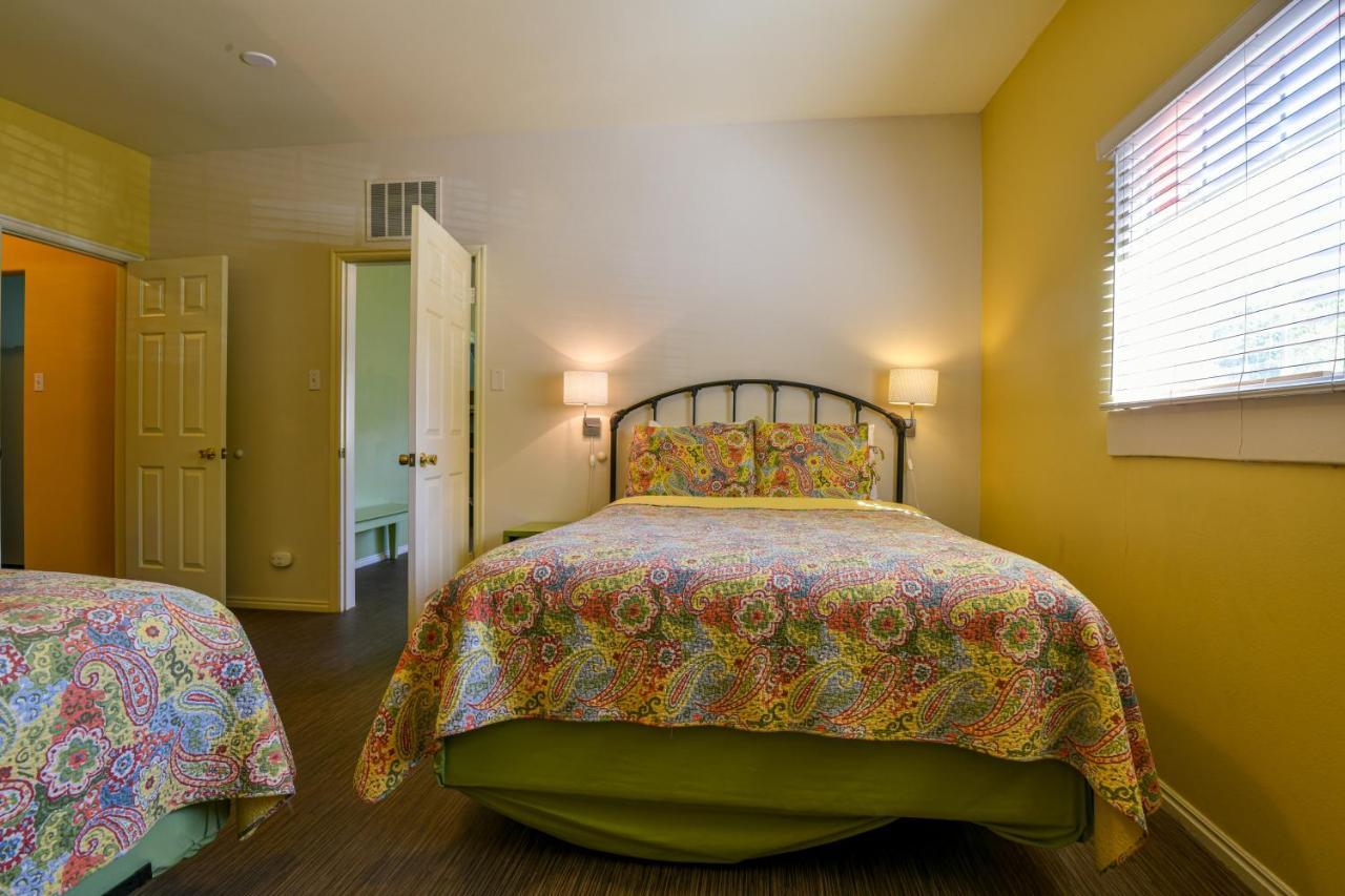 Inn 1 - Downtown 1 Bedroom Unit, Sleeps 6 With Shared Hot Tub Moab Ngoại thất bức ảnh